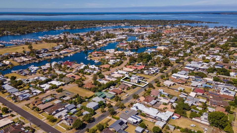 Aqua Vista - Your Accommodation 1