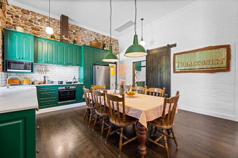 Arapiles Club House - Your Accommodation 1