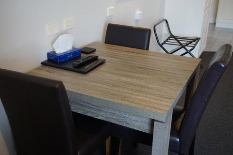 Ashmont Motel And Apartments - Your Accommodation 2