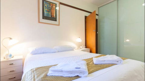 B4 Crawley Apartment 1 BRM & Sleepout Near UWA - Your Accommodation 0