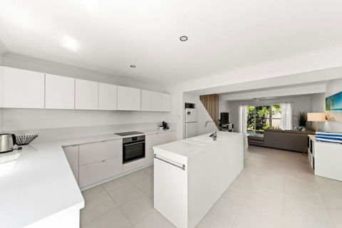BARBADOS Ultimate Laid-back Holiday - Flat Stroll To River - Your Accommodation 4