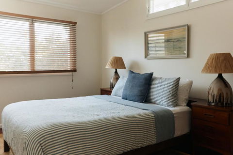 BAY PROPERTIES . The Sailor Shack - Your Accommodation 3