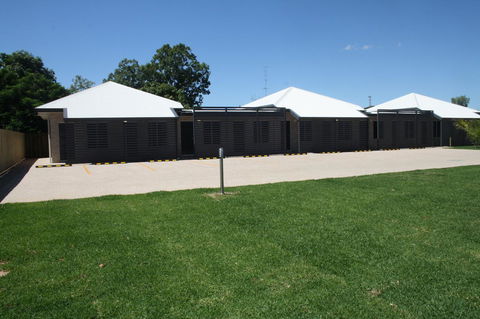 Emerald Park Motel - Your Accommodation 13