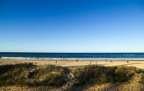 Pacific Regis Beachfront Holiday Apartments - Your Accommodation 13