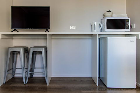 Burleigh Gold Coast Motel - Your Accommodation 4