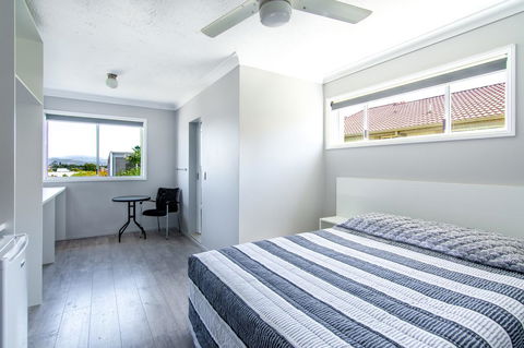 Burleigh Gold Coast Motel - Your Accommodation 9