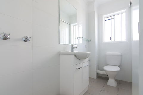 Burleigh Gold Coast Motel - Your Accommodation 14