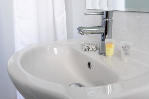 Burleigh Gold Coast Motel - Your Accommodation 15