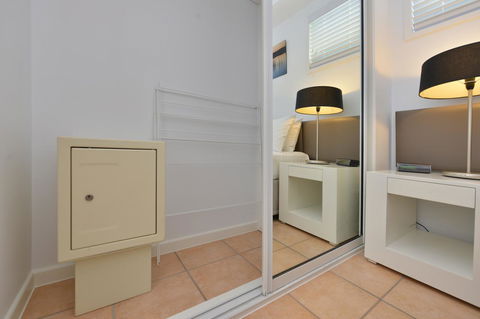 Port Douglas Apartments - Adults Only Oasis - Your Accommodation 13