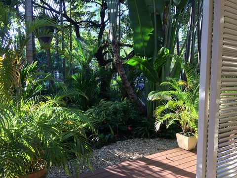 Port Douglas Apartments - Adults Only Oasis - Your Accommodation 2