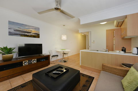 Port Douglas Apartments - Adults Only Oasis - Your Accommodation 23