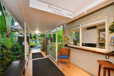 Port Douglas Apartments - Adults Only Oasis - Your Accommodation 16