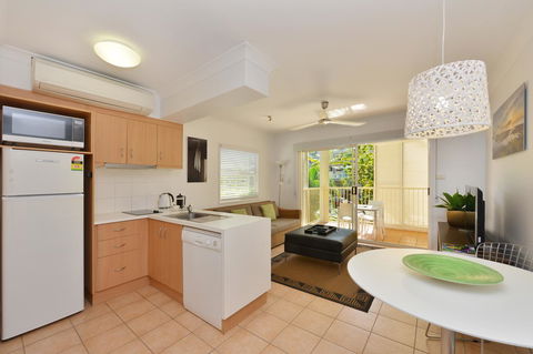 Port Douglas Apartments - Adults Only Oasis - Your Accommodation 0