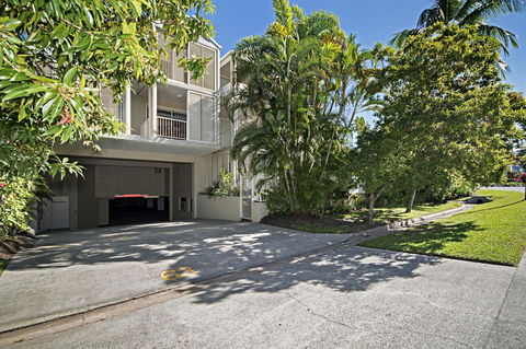 Port Douglas Apartments - Adults Only Oasis - Your Accommodation 43