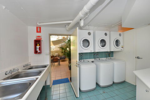 Port Douglas Apartments - Adults Only Oasis - Your Accommodation 24