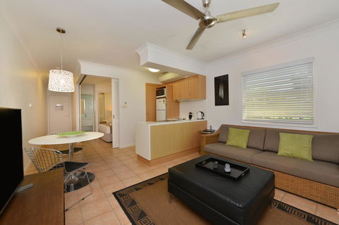 Port Douglas Apartments - Adults Only Oasis - Your Accommodation 7