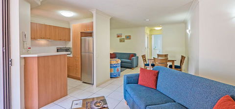 Burleigh On The Beach - Your Accommodation 17