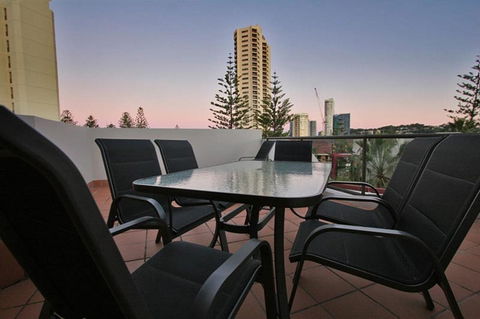 Burleigh On The Beach - Your Accommodation 29