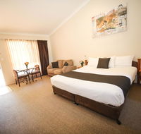 Roma Explorers Inn - Your Accommodation
