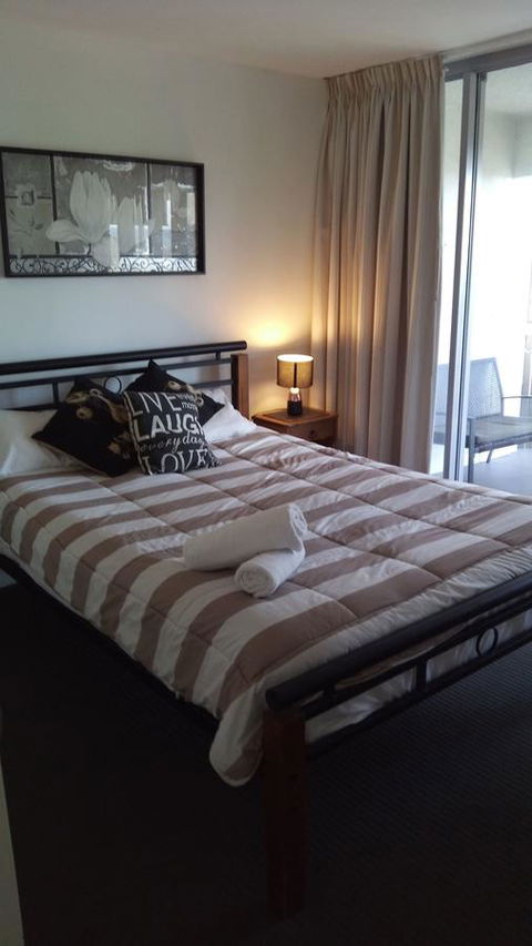 Maroochy Sands Holiday Apartments - Your Accommodation 11