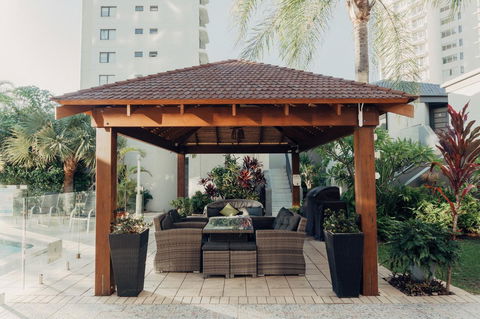 Burleigh Palms Holiday Apartments - Your Accommodation 28