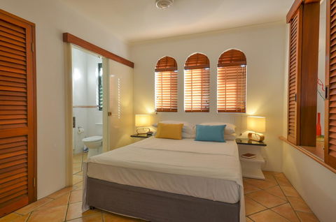 Martinique On Macrossan - Your Accommodation 1