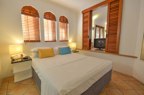 Martinique On Macrossan - Your Accommodation 6