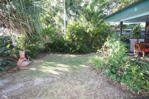 Signal Cottage - Your Accommodation 12