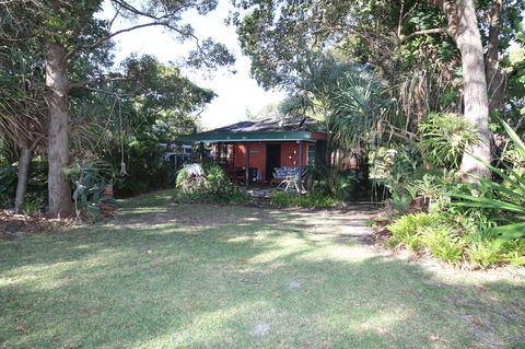 Signal Cottage - Your Accommodation 0