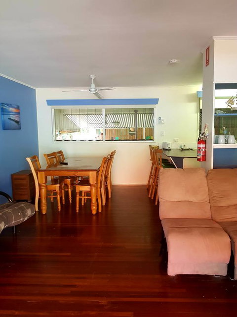 Arcadia Beach Guest House And Car Hire - Your Accommodation 24