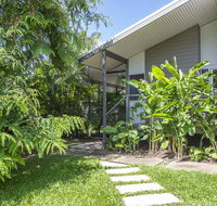 Whispering Palms - Your Accommodation
