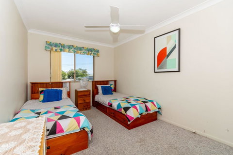 Enjoy The Sea Breezes From The Balcony - Boyd St, Woorim - Your Accommodation 5