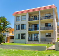 Enjoy the sea breezes from the balcony - Boyd St Woorim - Your Accommodation