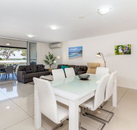 First Floor Air Conditioned Free Wi-Fi - Your Accommodation