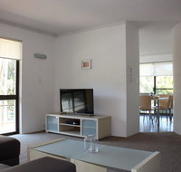Close to Surf Beach Surf Club Hotel and Shops - Boyd St Woorim - Your Accommodation