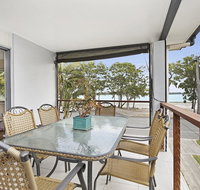 Fishing and Swimming at your doorstep - Sylvan Beach Esp Bellara - Your Accommodation