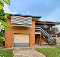 Short Stroll to Surf Beach - North Street Woorim - Your Accommodation