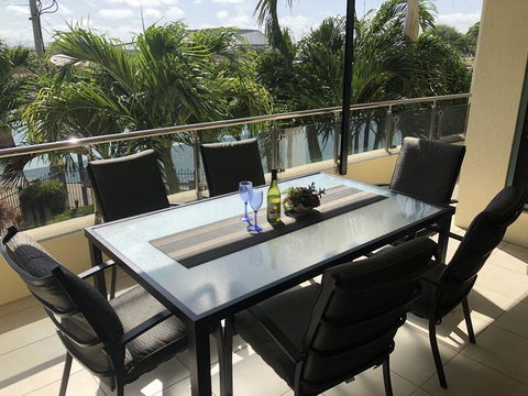 #1 On The Strand - Your Accommodation 1