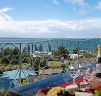 'Baylife Villa' 4a Warruga St - Large home with WIFI Netflix Aircon Linen  Spectacular Views - Your Accommodation