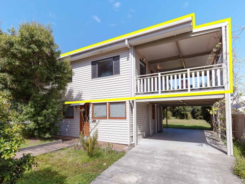'Beach Break 1', 1/10 Lionel Street - Upstairs Unit With Aircon - Your Accommodation 0
