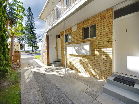 'Beachside' Shoal Bay, Unit 4 - Your Accommodation 0