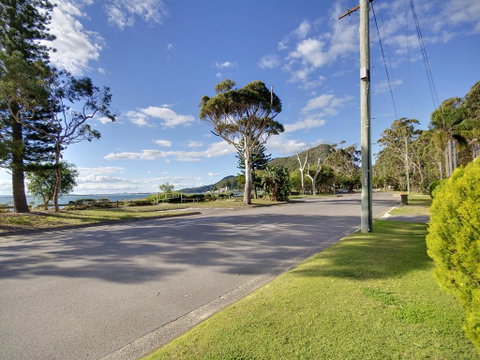 'Beachside' Shoal Bay, Unit 4 - Your Accommodation 3