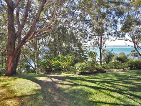 1 'Fiddlers Green' 62 Magnus Street - Ground Floor Unit Close To CBD - Your Accommodation 1