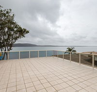 1 'Kooringal' 105 Soldiers Point Road - waterfront unit wth aircon - Your Accommodation