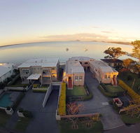 1 'Seaside Splendour' 137 Soldiers Point Road - beautiful unit on the waterfront - Your Accommodation