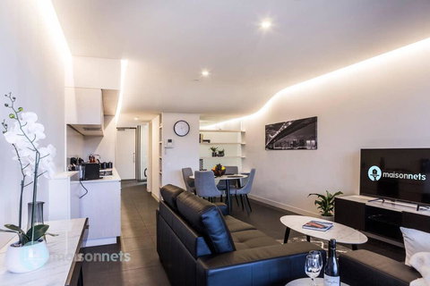 1 Bedroom Apt With Parking Walk To ANU - Your Accommodation 2