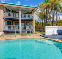 1-33 Tingira Close - Rainbow Beach Gorgeous ocean views swimming pool air conditioning - Your Accommodation