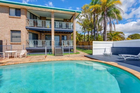 1-33 Tingira Close - Rainbow Beach, Gorgeous Ocean Views, Swimming Pool, Air Conditioning - Your Accommodation 0