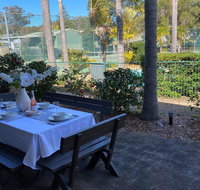 10 'Carindale' 19 Dowling St - Ground Floor Unit with WIFI Foxtel and Linen - Your Accommodation