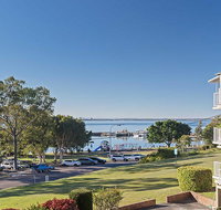 10 'Teramby Court' 104 Magnus Street - in Nelson Bay CBD with water views and WIFI - Your Accommodation